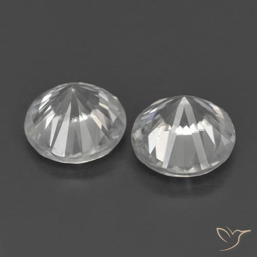 Zircon Gemstones in 5 mm (calibrated) Size for Sale, Zircon Stones in White Color