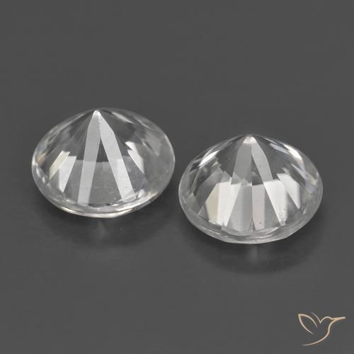 Zircon Gemstones in 5 mm (calibrated) Size for Sale, Zircon Stones in White Color