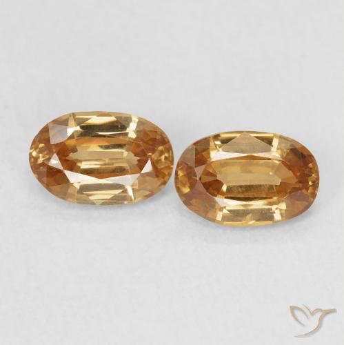 1.40ctw Natural Deep Orange Zircon, Oval, VVS